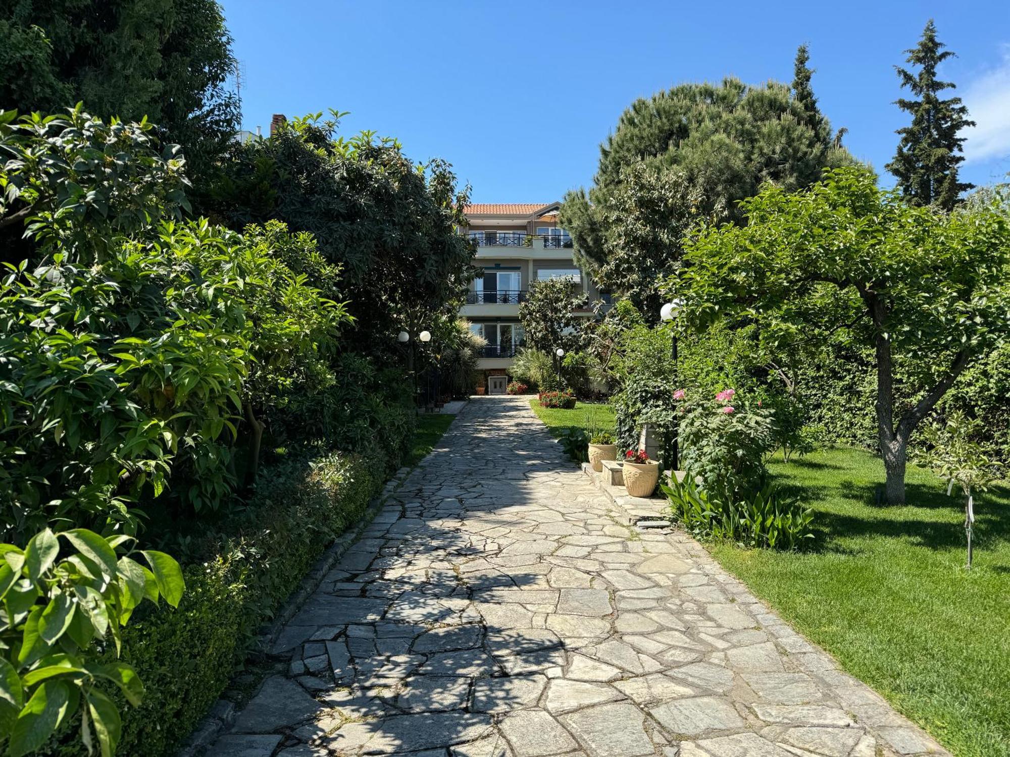 Nireon Apartment Nea Iraklitsa Екстер'єр фото